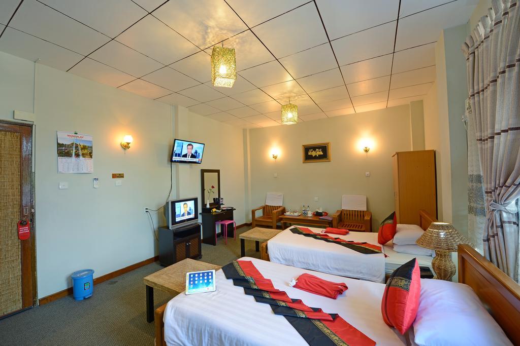 Cinderella Hotel Mawlamyine Δωμάτιο φωτογραφία