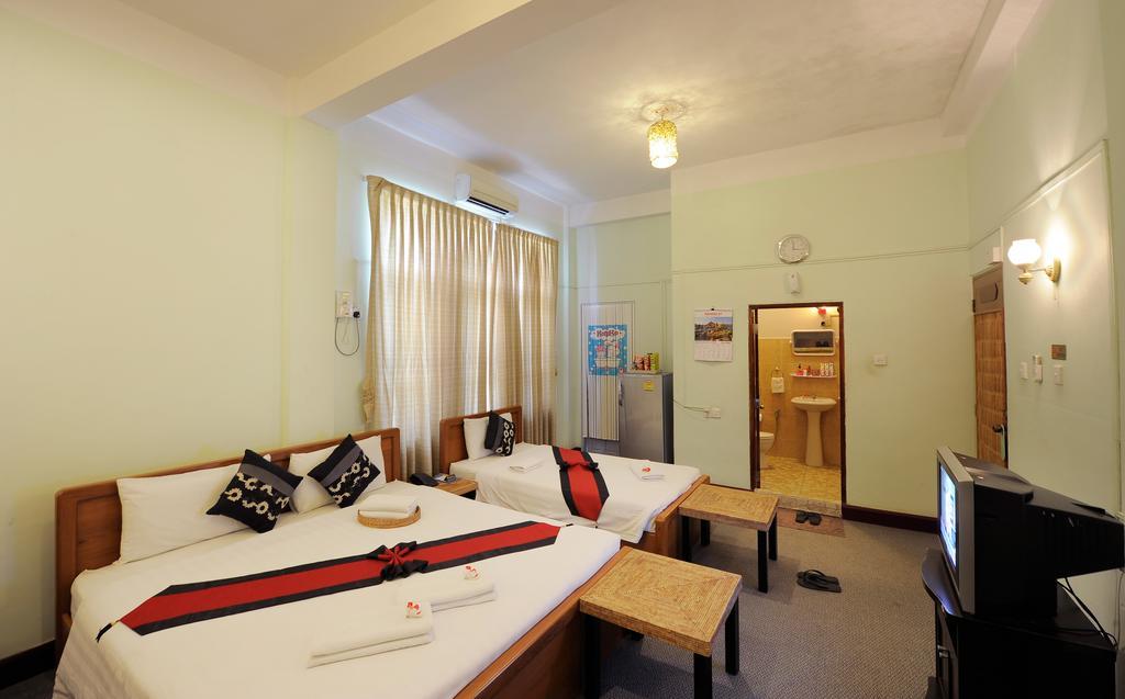 Cinderella Hotel Mawlamyine Δωμάτιο φωτογραφία