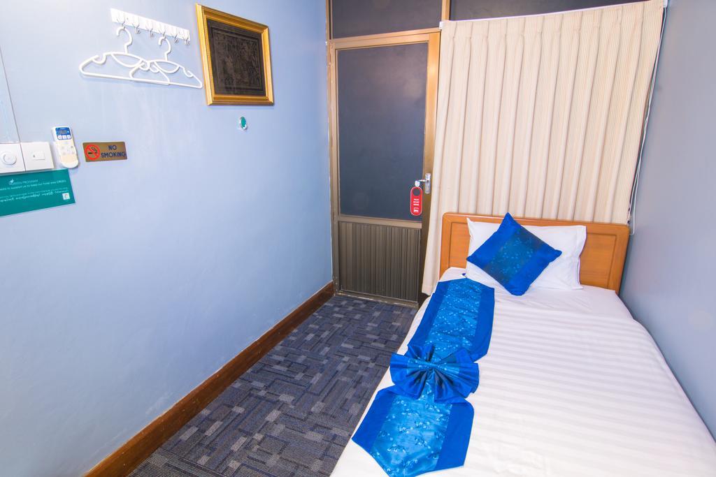 Cinderella Hotel Mawlamyine Εξωτερικό φωτογραφία