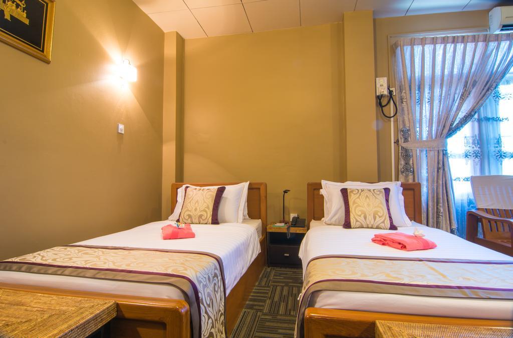 Cinderella Hotel Mawlamyine Εξωτερικό φωτογραφία